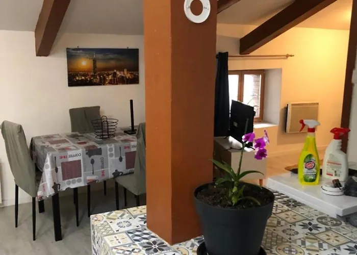 Апартаменты La Fleurs De *